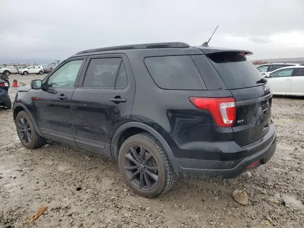 1FM5K8D83JGA31665 2018 FORD EXPLORER - Image 2
