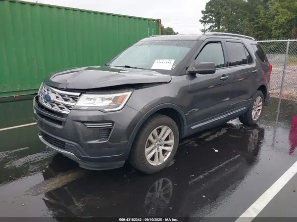 1FM5K8D83JGA40978 2018 FORD EXPLORER - Image 2