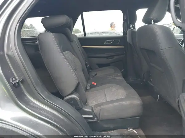 1FM5K8D83JGA40978 2018 FORD EXPLORER - Image 8