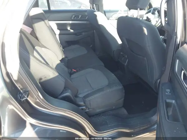 1FM5K8D83JGA57005 2018 FORD EXPLORER - Image 8