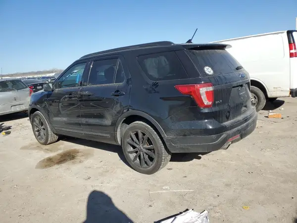 1FM5K8D83JGA61622 2018 FORD EXPLORER - Image 2