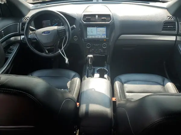 1FM5K8D83JGA61748 2018 FORD EXPLORER - Image 8