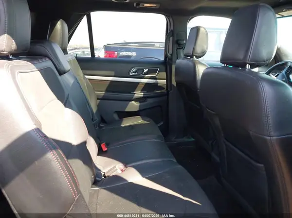1FM5K8D83JGA65962 2018 FORD EXPLORER - Image 8