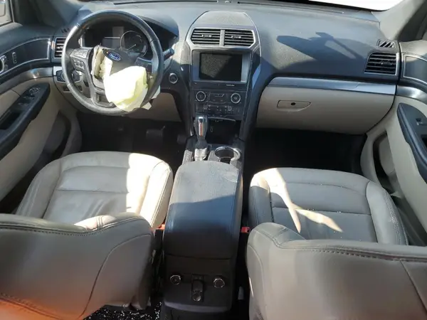 1FM5K8D83JGA75553 2018 FORD EXPLORER - Image 8