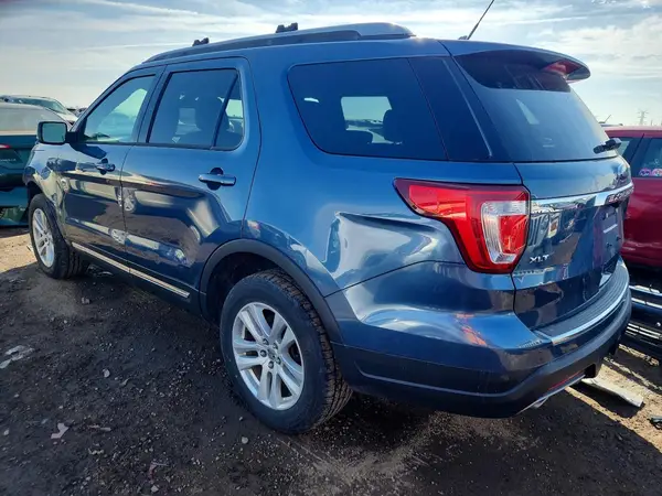 1FM5K8D83JGA75701 2018 FORD EXPLORER - Image 2