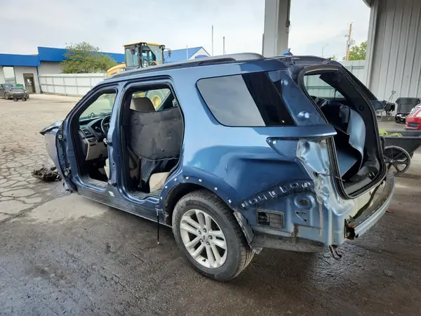 1FM5K8D83JGA83040 2018 FORD EXPLORER - Image 2