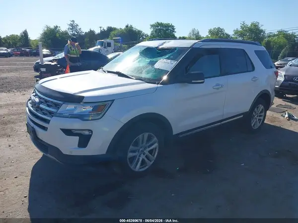 1FM5K8D83JGA94894 2018 FORD EXPLORER - Image 2