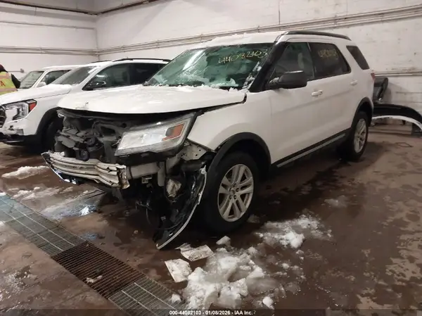1FM5K8D83JGA98136 2018 FORD EXPLORER - Image 2