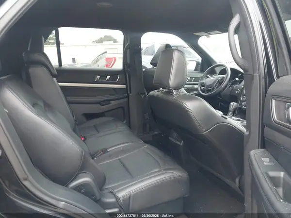 1FM5K8D83JGB08549 2018 FORD EXPLORER - Image 8