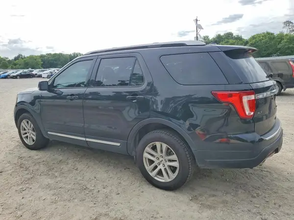 1FM5K8D83JGB10446 2018 FORD EXPLORER - Image 2