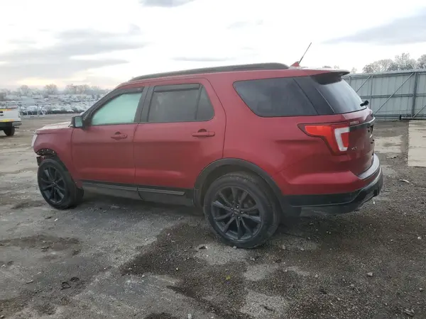 1FM5K8D83JGB13895 2018 FORD EXPLORER - Image 2