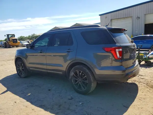 1FM5K8D83JGB29479 2018 FORD EXPLORER - Image 2