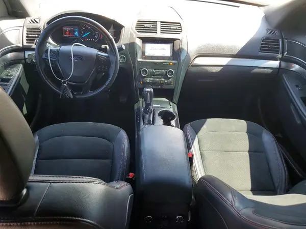 1FM5K8D83JGB29479 2018 FORD EXPLORER - Image 8