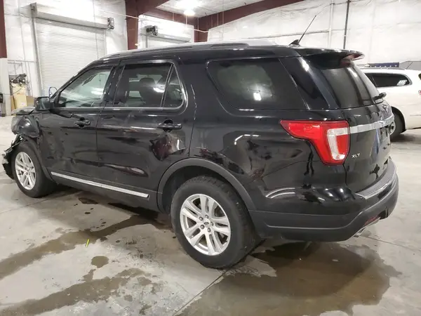 1FM5K8D83JGB76947 2018 FORD EXPLORER - Image 2