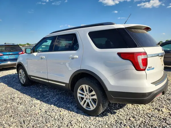 1FM5K8D83JGB81310 2018 FORD EXPLORER - Image 2
