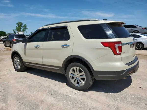1FM5K8D83JGB86989 2018 FORD EXPLORER - Image 2