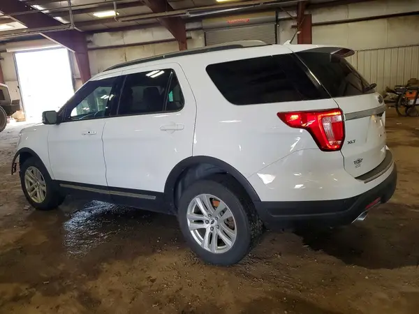 1FM5K8D83JGB94736 2018 FORD EXPLORER - Image 2