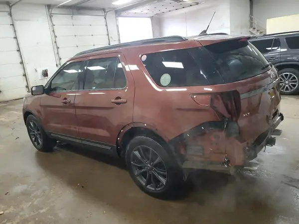 1FM5K8D83JGB98818 2018 FORD EXPLORER - Image 2