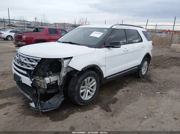 1FM5K8D83JGC15052 2018 FORD EXPLORER - Image 2