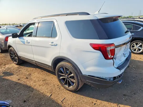 1FM5K8D83JGC31722 2018 FORD EXPLORER - Image 2