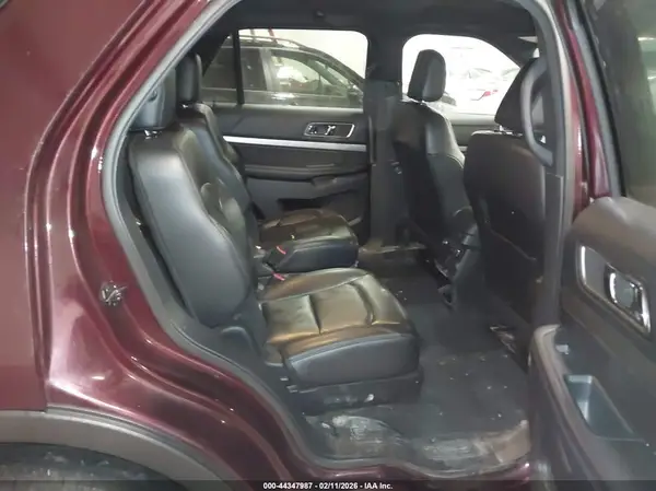 1FM5K8D83JGC39982 2018 FORD EXPLORER - Image 8