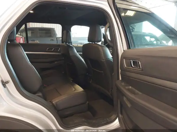 1FM5K8D83JGC40596 2018 FORD EXPLORER - Image 8