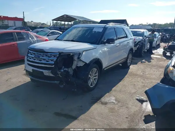 1FM5K8D83JGC50626 2018 FORD EXPLORER - Image 2
