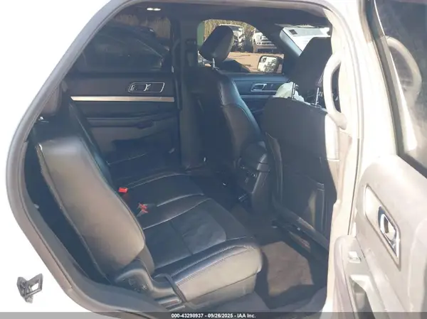 1FM5K8D83JGC50626 2018 FORD EXPLORER - Image 8