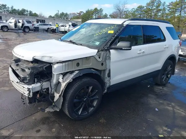 1FM5K8D83JGC56734 2018 FORD EXPLORER - Image 2