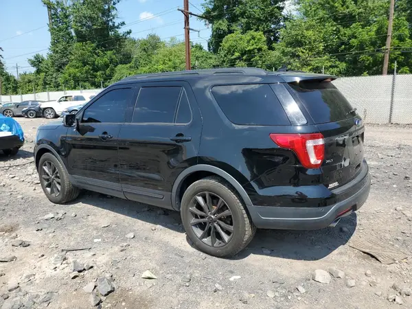 1FM5K8D83JGC61335 2018 FORD EXPLORER - Image 2