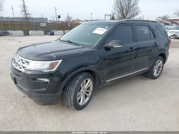 1FM5K8D83JGC65921 2018 FORD EXPLORER - Image 2