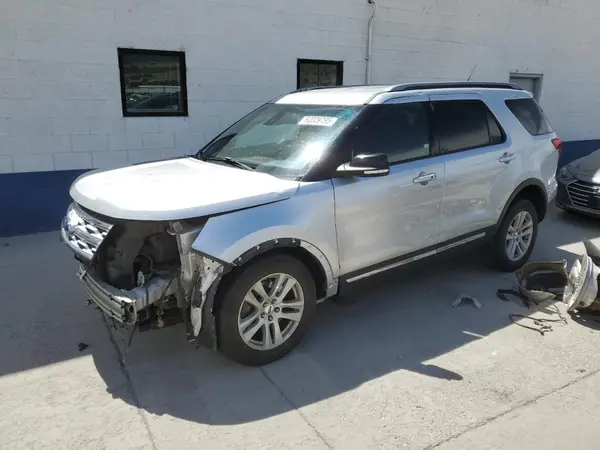 1FM5K8D83JGC67863 2018 FORD EXPLORER - Image 1