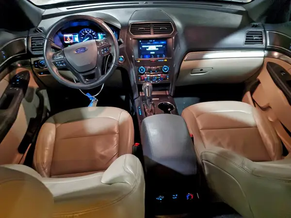 1FM5K8D83JGC67880 2018 FORD EXPLORER - Image 8