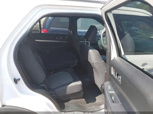 1FM5K8D83KGA01843 2019 FORD EXPLORER - Image 8
