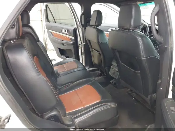 1FM5K8D83KGA38701 2019 FORD EXPLORER - Image 8