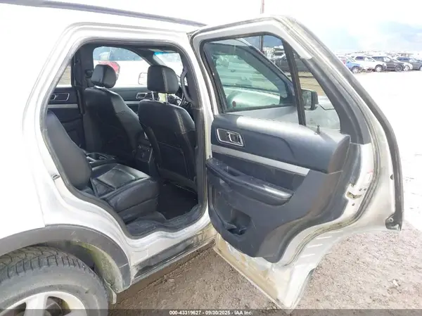 1FM5K8D84GGA79944 2016 FORD EXPLORER - Image 8