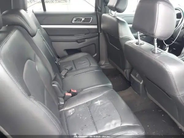 1FM5K8D84GGB77646 2016 FORD EXPLORER - Image 8