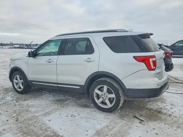 1FM5K8D84GGB94978 2016 FORD EXPLORER - Image 2