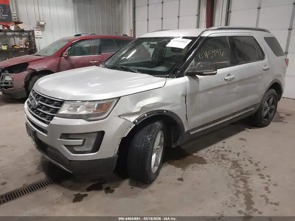1FM5K8D84HGA03660 2017 FORD EXPLORER - Image 2