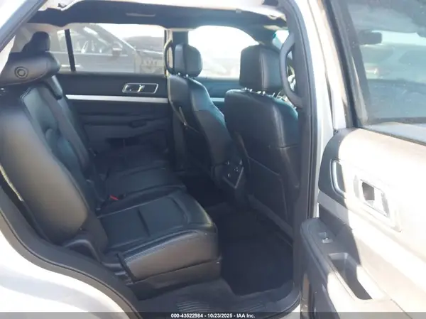 1FM5K8D84HGA06333 2017 FORD EXPLORER - Image 8