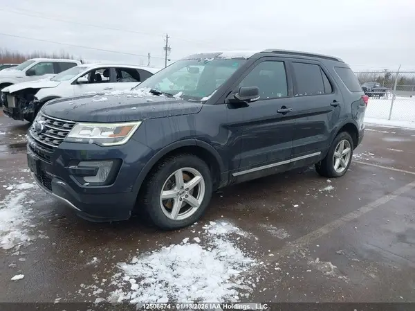 1FM5K8D84HGA13766 2017 FORD EXPLORER - Image 2