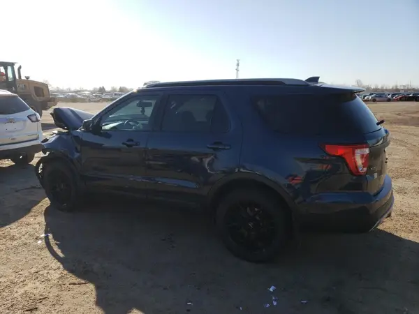 1FM5K8D84HGA18899 2017 FORD EXPLORER - Image 2