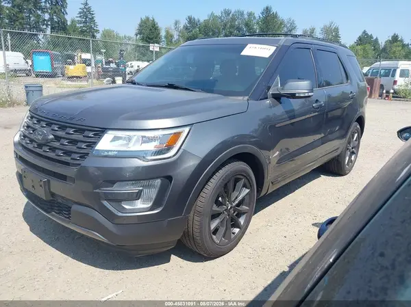 1FM5K8D84HGA34374 2017 FORD EXPLORER - Image 2