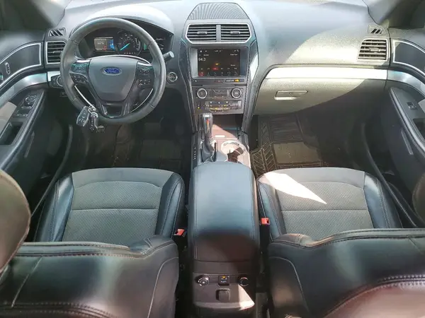 1FM5K8D84HGA38358 2017 FORD EXPLORER - Image 8