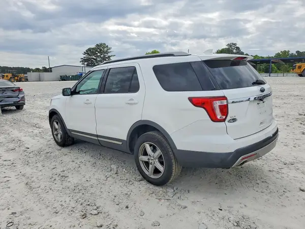 1FM5K8D84HGA53278 2017 FORD EXPLORER - Image 2