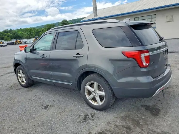 1FM5K8D84HGA53765 2017 FORD EXPLORER - Image 2