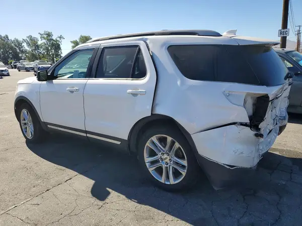 1FM5K8D84HGA60716 2017 FORD EXPLORER - Image 2