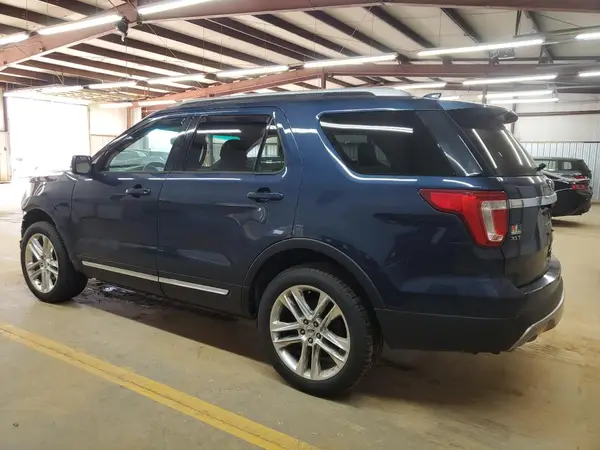 1FM5K8D84HGA85227 2017 FORD EXPLORER - Image 2