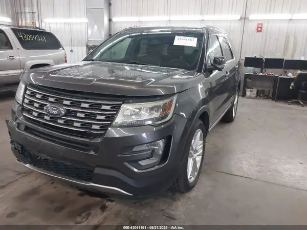 1FM5K8D84HGA93439 2017 FORD EXPLORER - Image 2