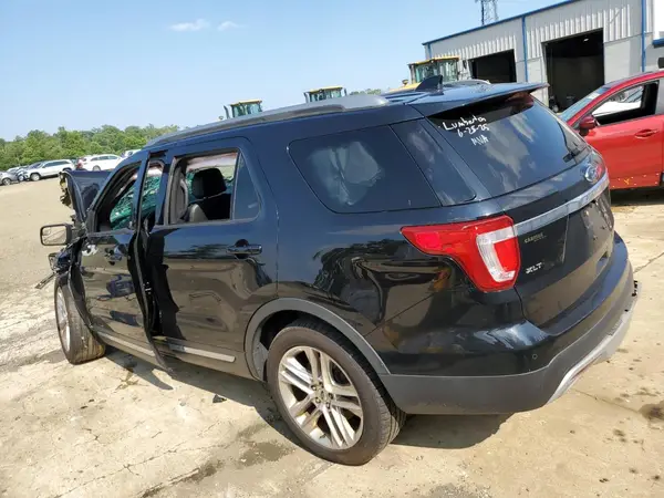 1FM5K8D84HGB02768 2017 FORD EXPLORER - Image 2